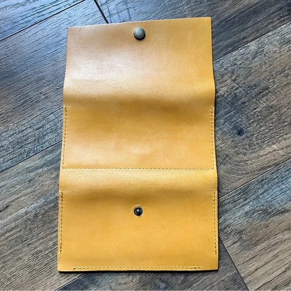 ~*~ Portland Leather Rancher Wallet Sunflower ~*~ - Picture 5 of 7